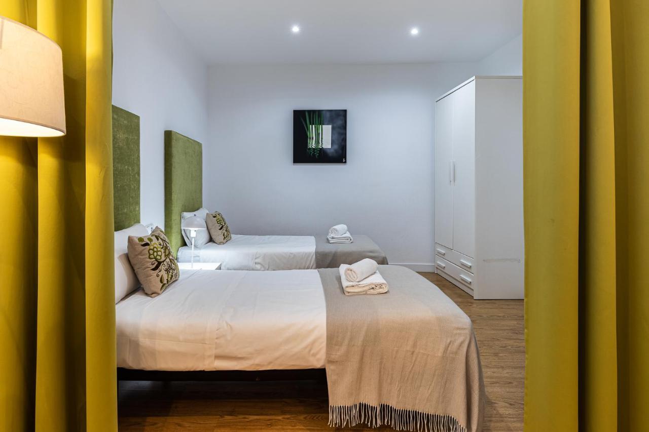 Waou Apartamentos En Sol Confort 5 马德里 外观 照片
