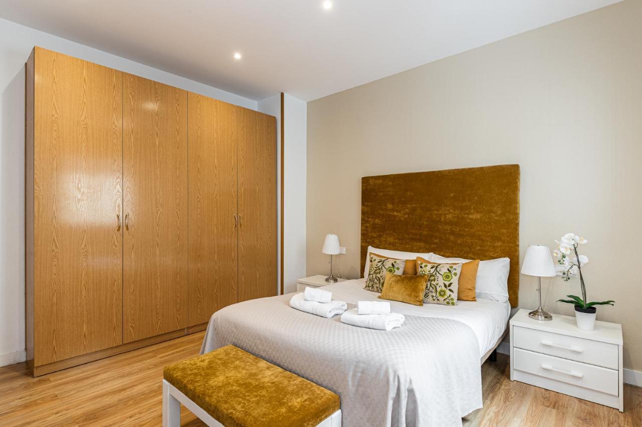 Waou Apartamentos En Sol Confort 5 马德里 外观 照片